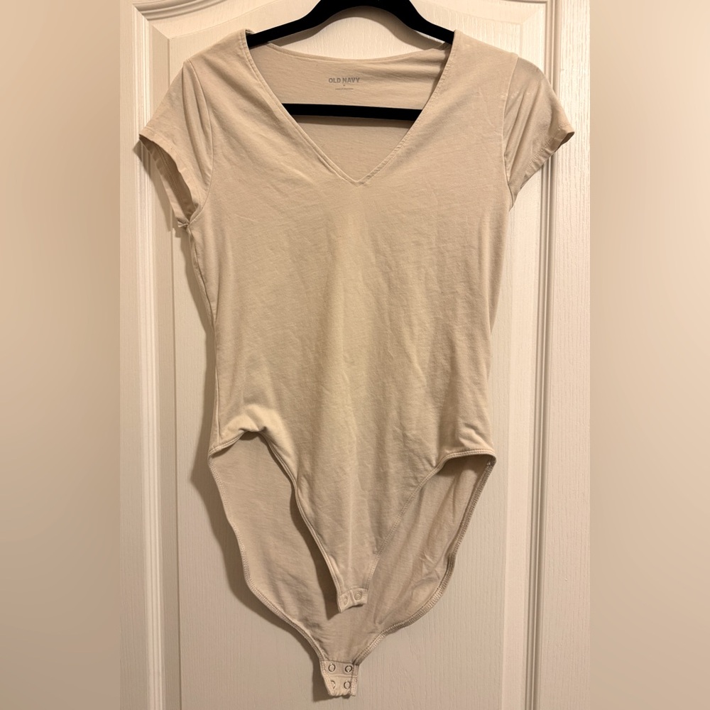 NWOT Old Navy Bodysuit
